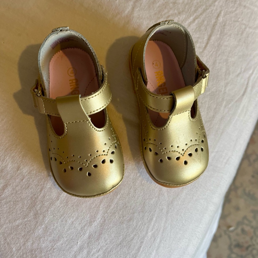 L'Amour Gold Dress Shoes for Kids